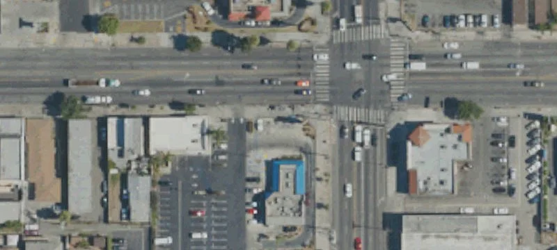 Retail/Restaurant Drive Through Space
