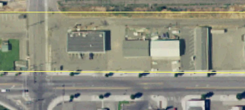 Grandview Office/Retail Building For Sale