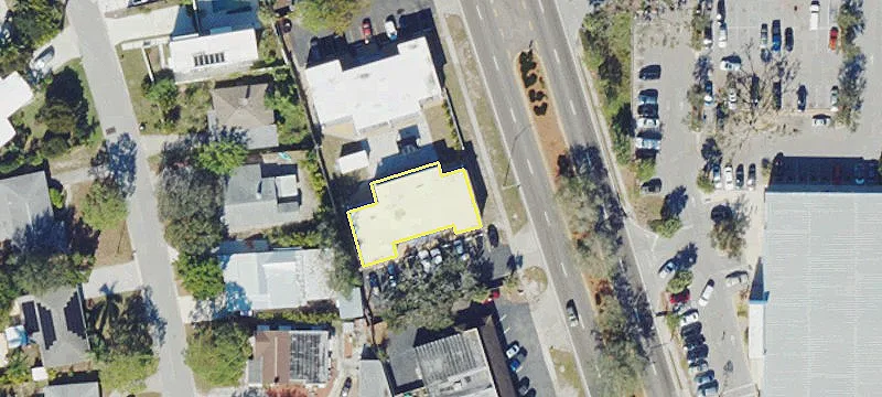 Retail Space on Tamiami Trail
