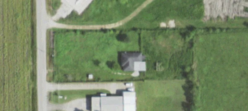 Warehouse with Large Lot