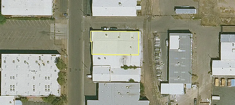Leased Multi-Tenant Industrial Building