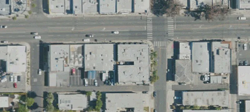 Mixed-Use Retail Building for Rent