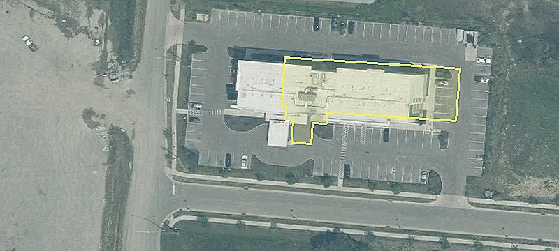 Retail Center Near Cincinnati Outlets