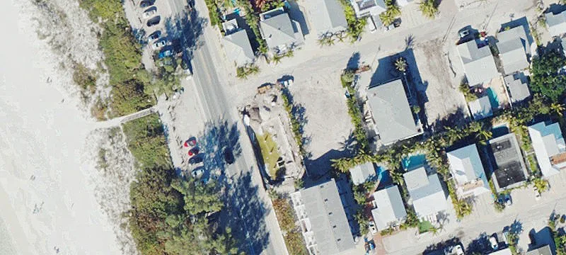 Retail Space Near Beach Access
