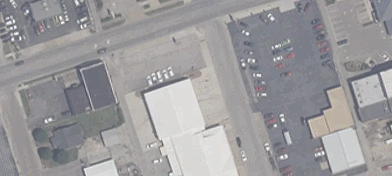 Versatile Commercial Building in Mount Vernon
