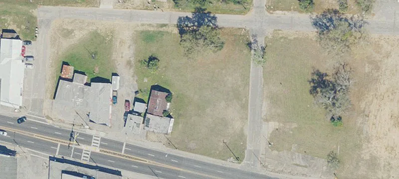 Corner Parcel in Opportunity Zone