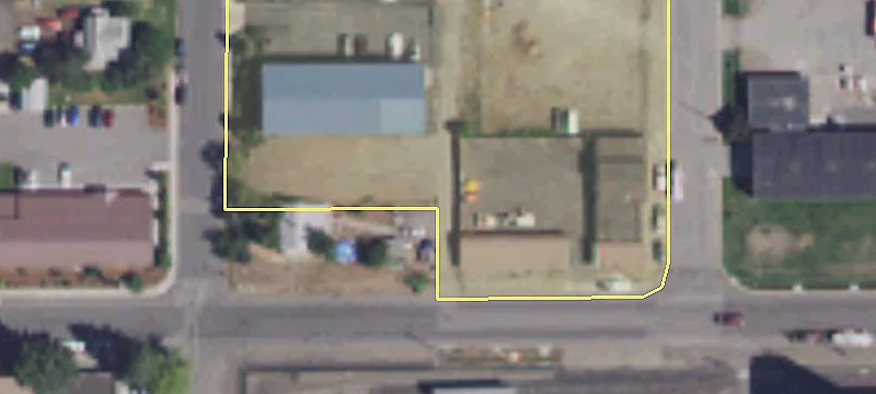 Fenced Yard For Lease