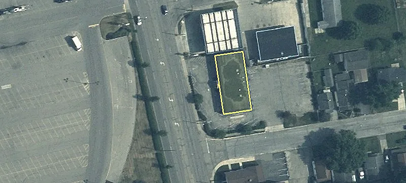 Retail/Office Building Investment Opportunity