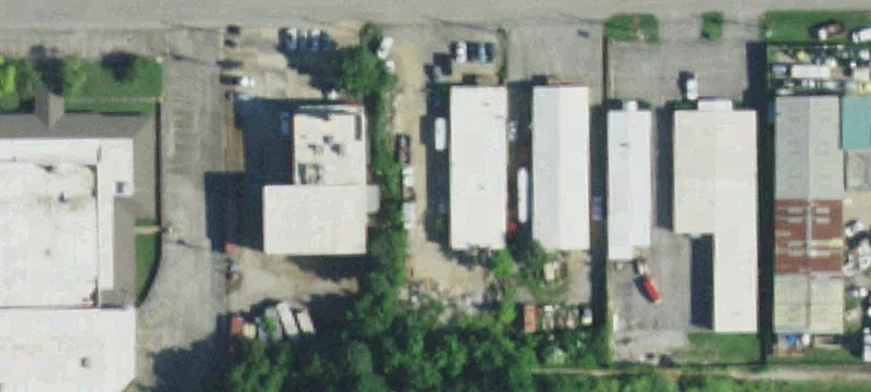 Spacious Warehouse with Ample Parking