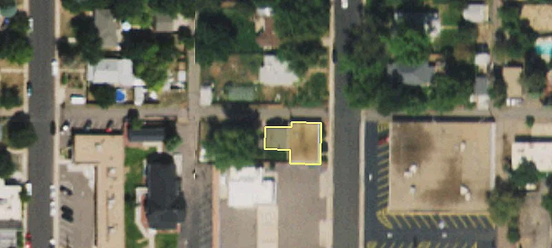 Live/Work Property With Parking