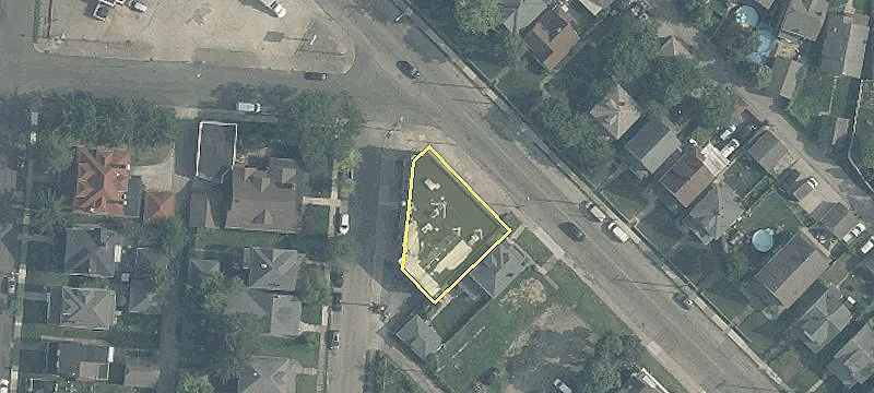 Mixed-Use Building with Income Potential
