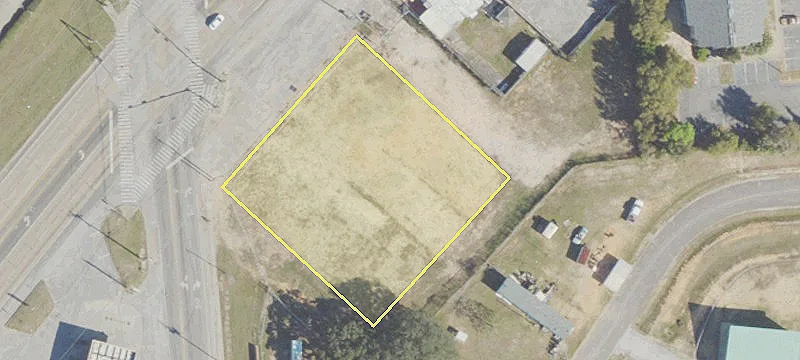 High-Traffic Commercial Land Available