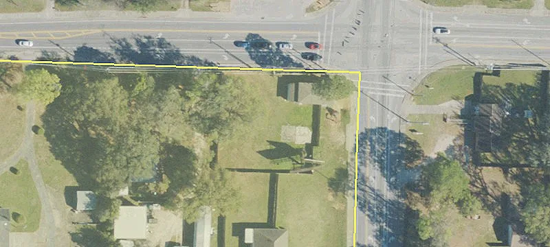 Retail Space on Corner Lot