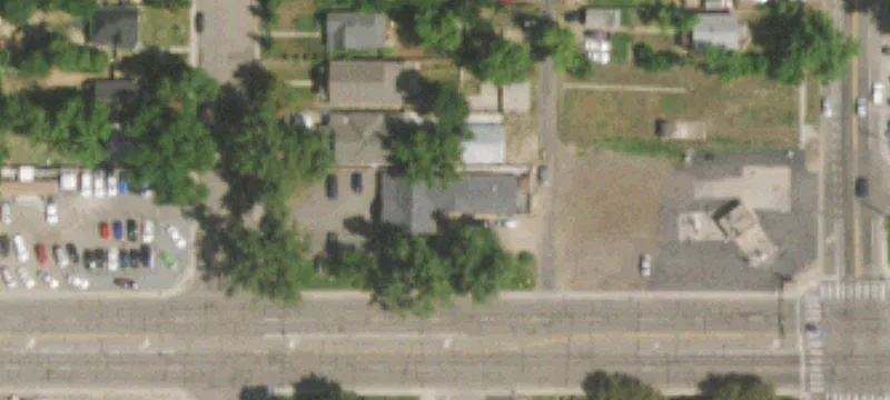 Freestanding Commercial Building For Rent