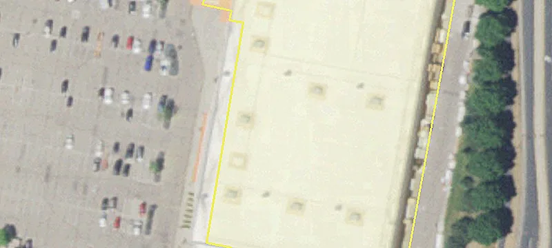 Retail Space Near Major Retailers
