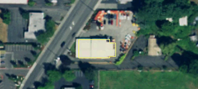 Retail/Industrial Space with Fenced Yard