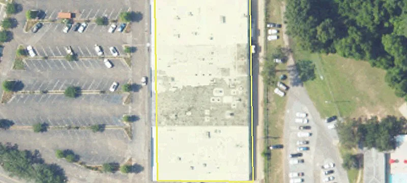 Retail Space on Springhill Avenue