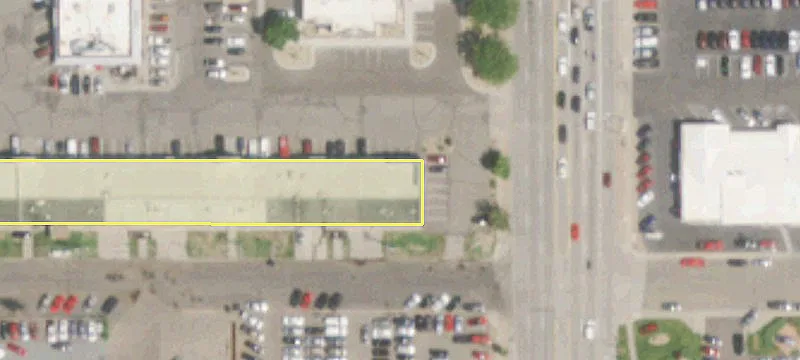 Retail Space in Southmoor Plaza
