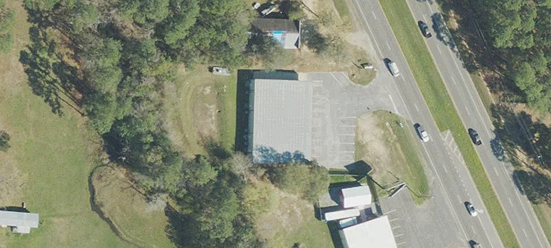 Retail Space on Pine Forest