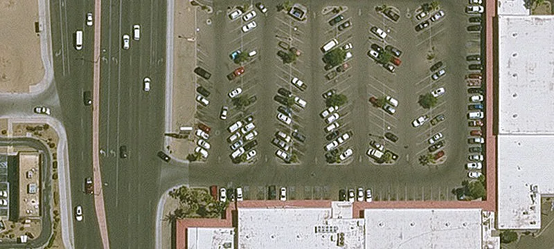 Retail Space with High Traffic