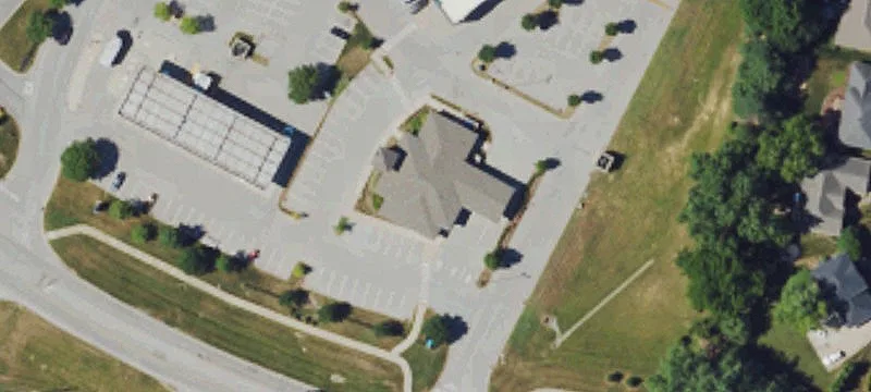 Freestanding Building in East Louisville
