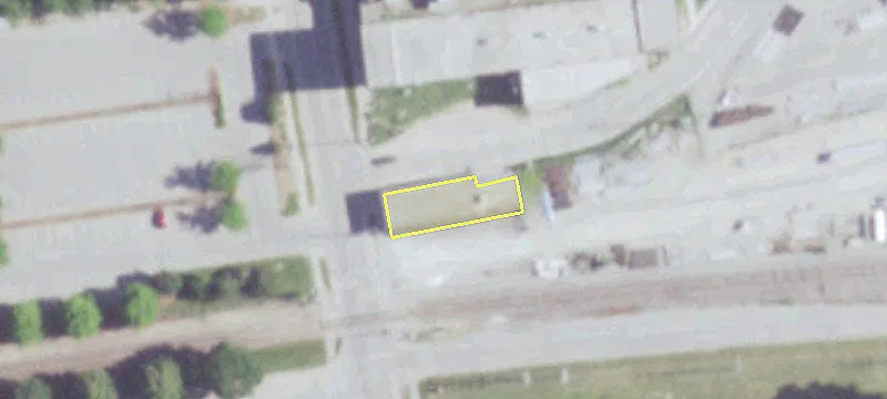 Industrial Property Near Fox River