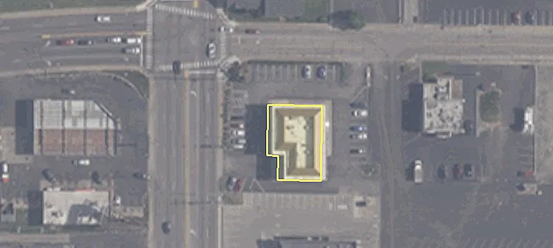 Retail Space on Green River