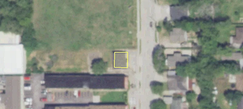 Pasadena Commercial Property with Expansion Potential