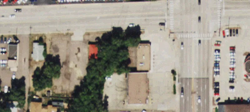 Retail Building on Corner Lot