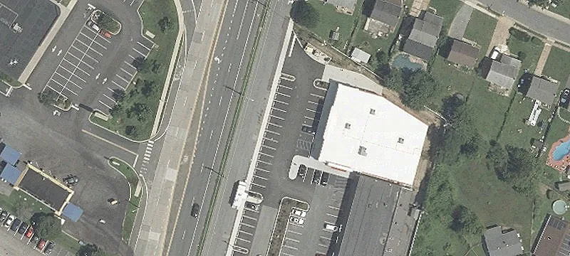 Retail Space in New Castle