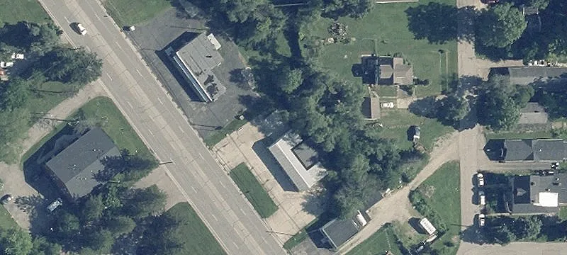 Retail/Storage Space in Main District