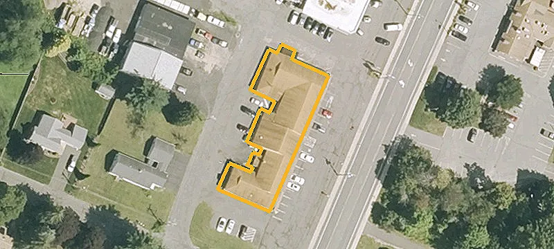 Retail Space on College Highway
