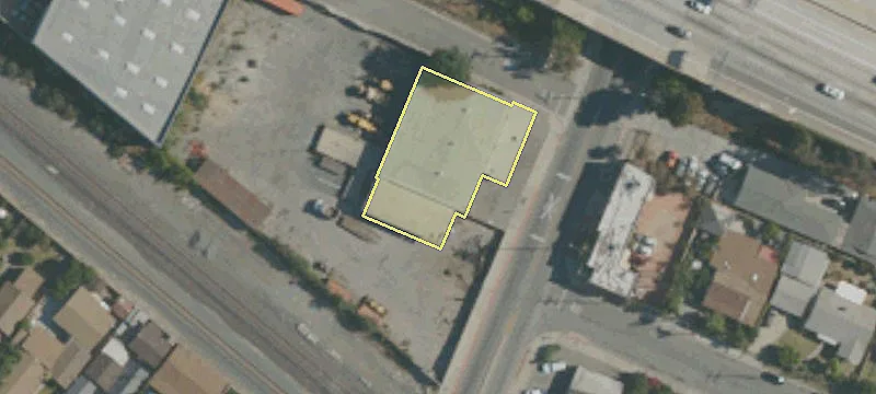 Paved Industrial Yard for Rent