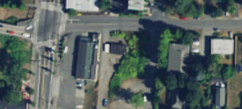 Duvall Convenience Store Available