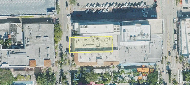 Lincoln Road Retail Space Available