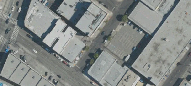 Six-Unit Warehouse in Los Angeles