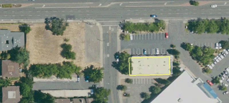 Retail Space Near Sunrise Mall