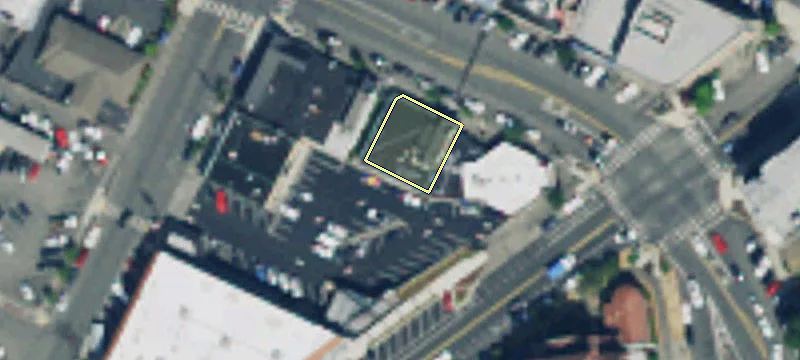 Retail Space in Tacoma Available