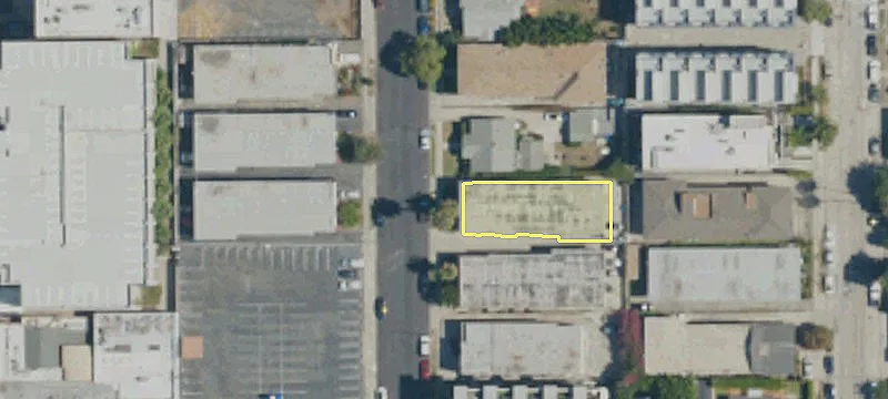 Melrose Avenue Retail Opportunity
