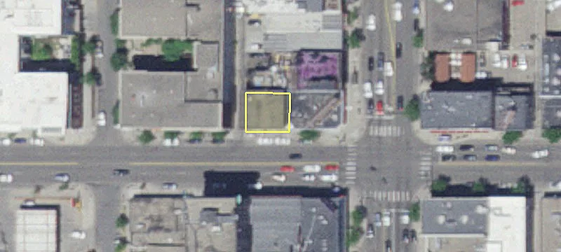 Commercial Lot on Lake Street
