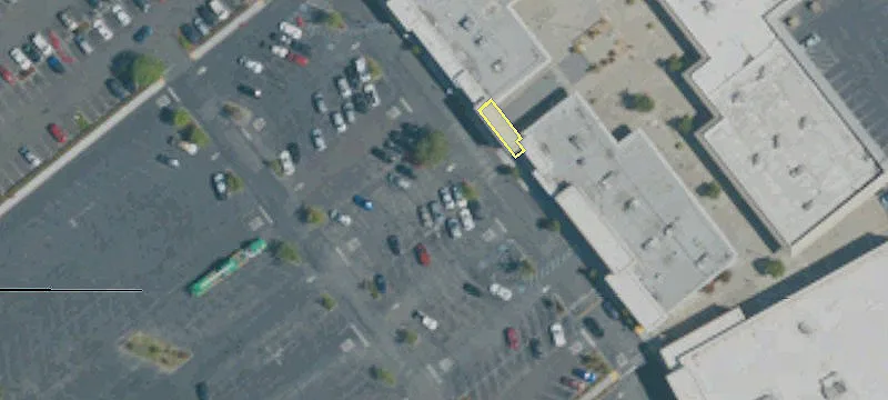 Retail Space in Shopping Center