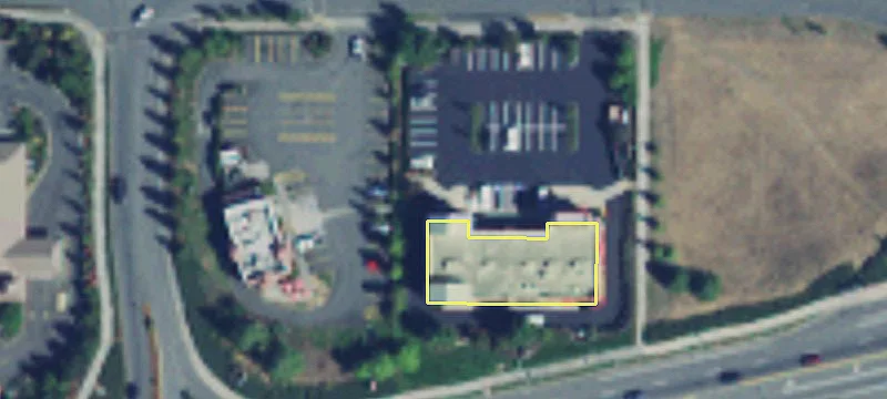 Restaurant End-Cap with Drive-Thru