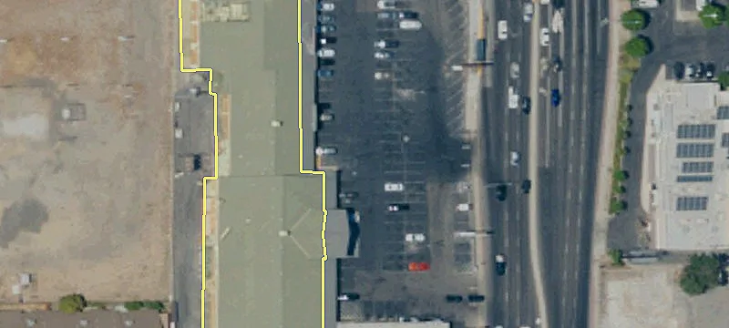 Retail Space on Blackstone Avenue