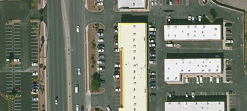 Retail Space with Excellent Visibility