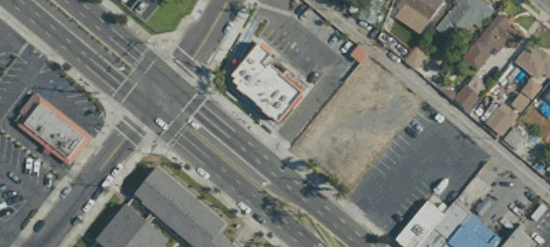 Commercial Land Available For Rent