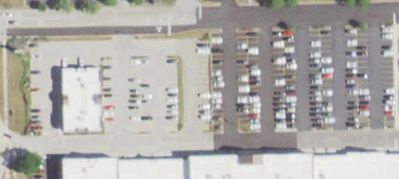 Retail Space in Premier Center