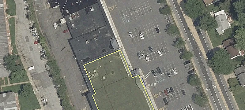 Retail Spaces Available for Lease