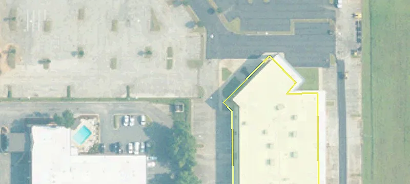 Highly Visible Outparcel Near Highway