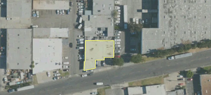 Industrial Building with Fenced Yard