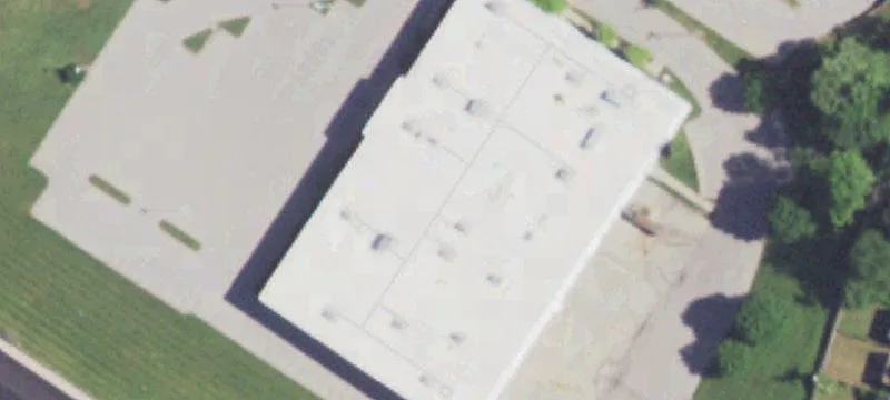 Industrial Building with Lab Infrastructure